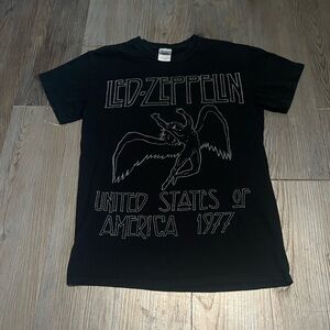 Gildan Black Led Zeppelin Graphic Tee